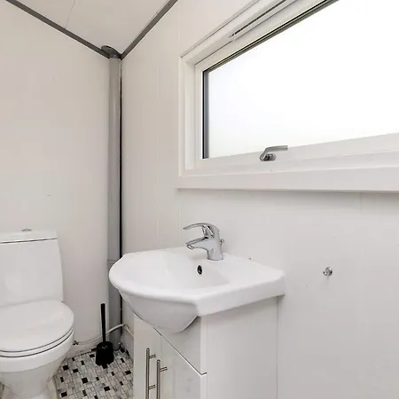 4 Person In Karrebaeksminde-by Traum